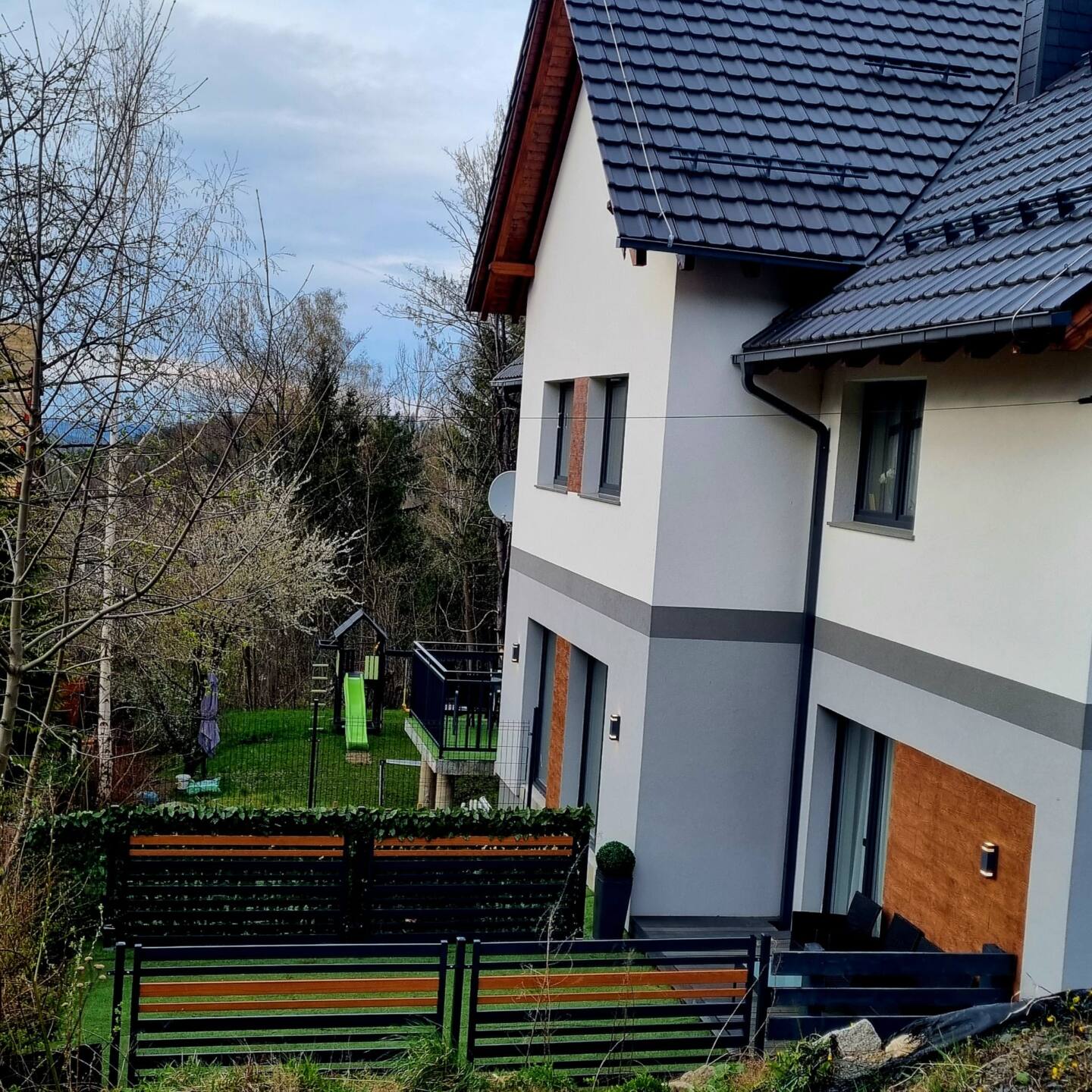 apartamenty w karpaczu pod lasem